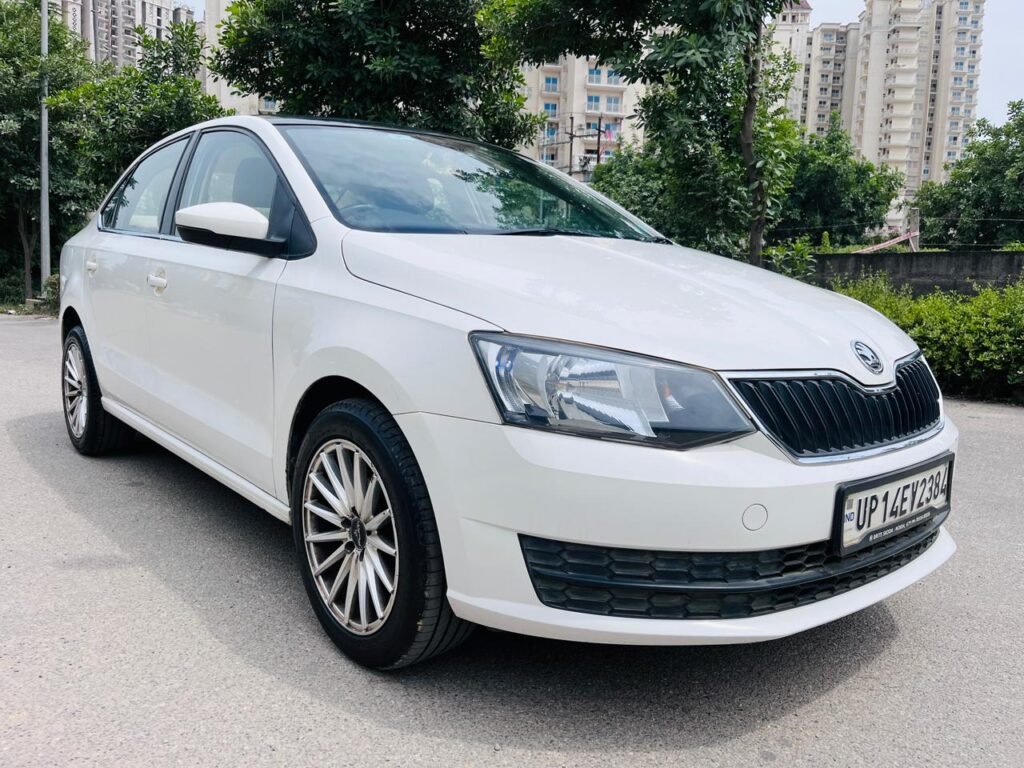 Skoda Rapid Active 1.0 TSI MT