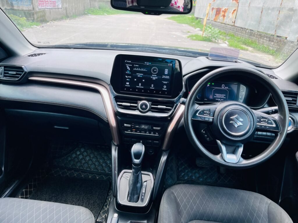 Maruti Suzuki  Grand Vitara Zeta Strong Hybrid photo 11