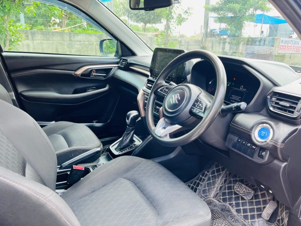 Maruti Suzuki  Grand Vitara Zeta Strong Hybrid photo 13