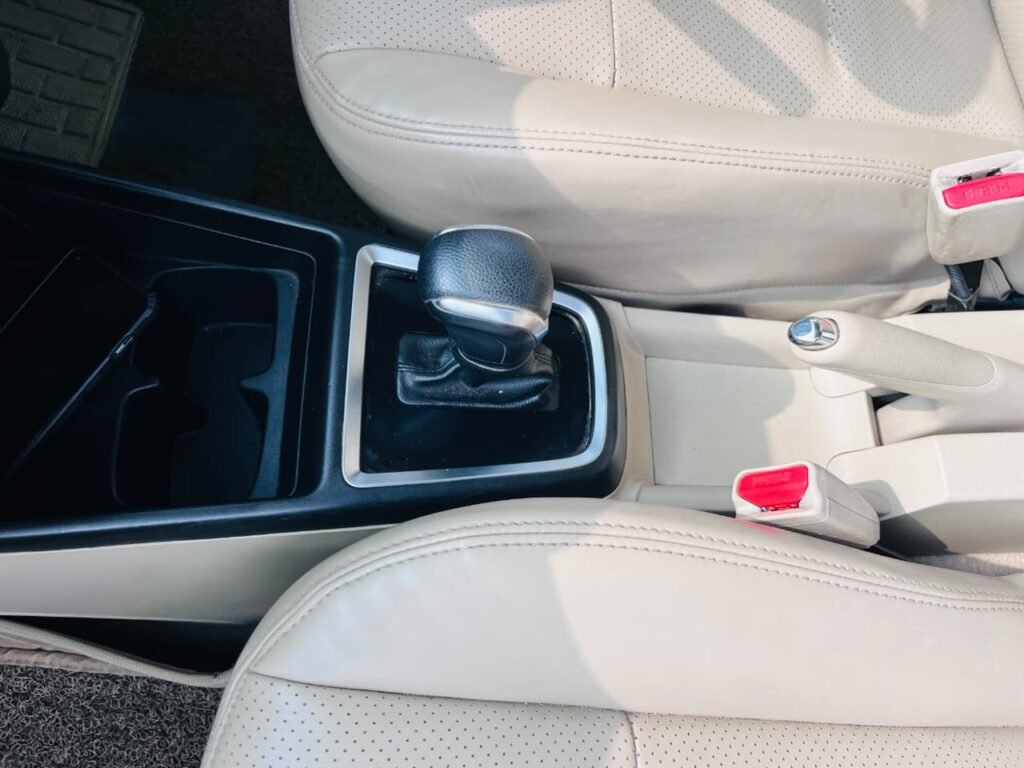 Maruti Suzuki Dzire VXI AMT (automatic) photo 10