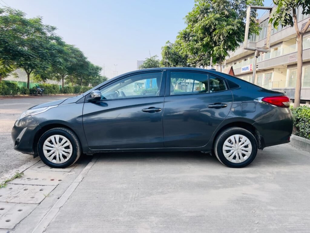 TOYOTA YARIS G CVT Automatic 2018 photo 10
