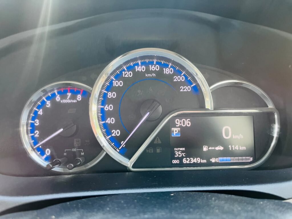 TOYOTA YARIS G CVT Automatic 2018 photo 6