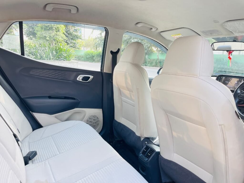 Hyundai Aura 1.2 SX(O) Petrol photo 12