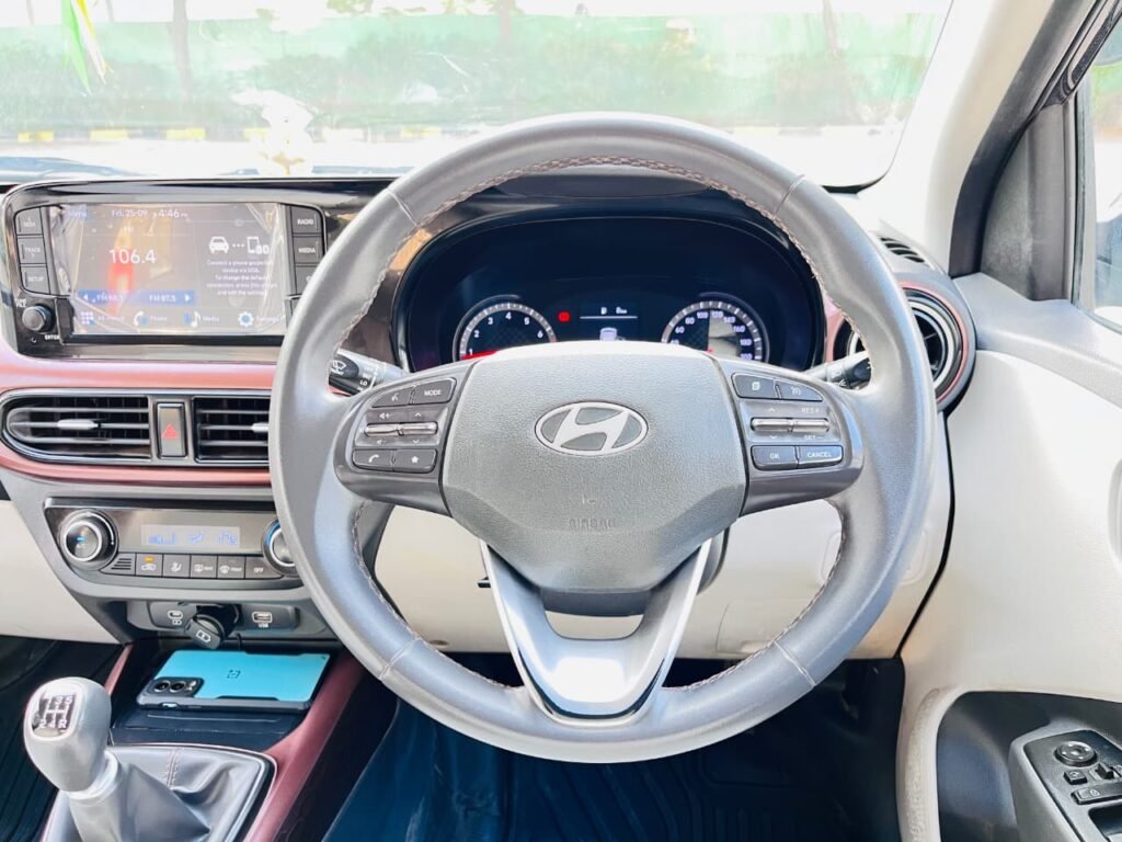 Hyundai Aura 1.2 SX(O) Petrol photo 13